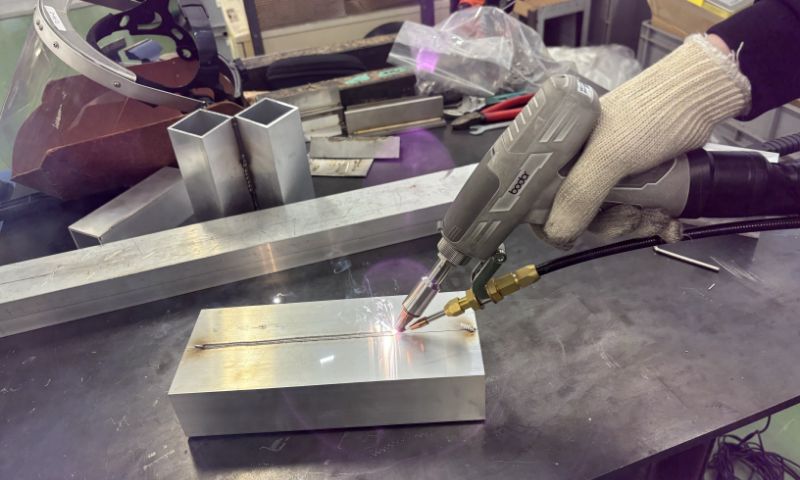 ファイバーレーザー溶接